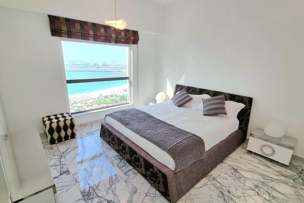 Luxury Sea View Beachfront 3 Bedroom Apt, Jbr Dubai Exterior photo